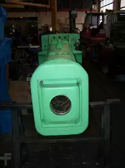 Attachments 0 Montabert BRV 43  2.255 kg Liebherr SW 77 (7)