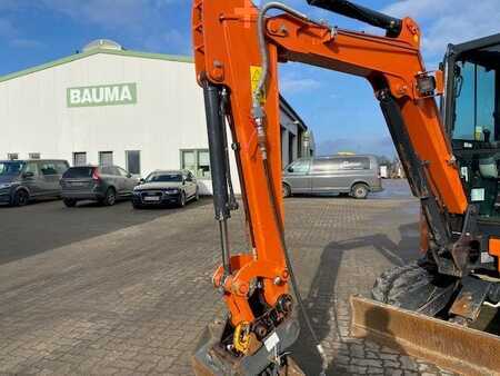 Minibagry 2020 Hitachi ZX 26 U-6 MIETE / RENTAL (12002050) (11)