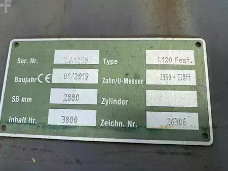 Acessórios 2019 Seiler (1062) 3.8 cbm neuw. Schaufel / bucket (3)