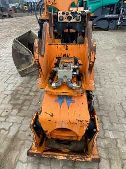 Anbauteile 2012 Wimmer WBD 60 Verdichterplatte MIETE / RENTAL (99002207) (4)