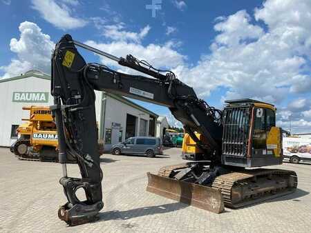 Escavadora de rastos 2019 Volvo ECR 235 E L MIETE / RENTAL (12001016) (1)