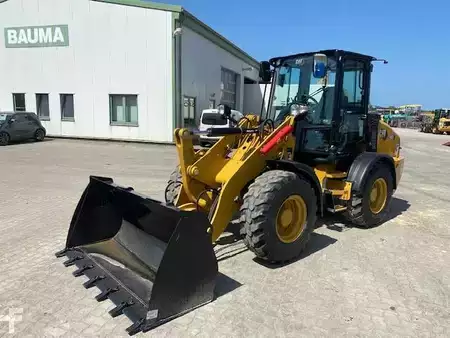 Wielladers 2023 Caterpillar 908-14A 40 km/h MIETE / RENTAL (12002095) (9)