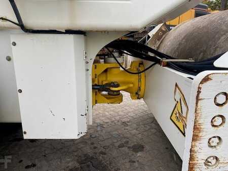 Sestavy válců 2011 BOMAG BW 213 D H-4 BVC (19)