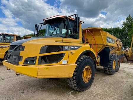 Zalomené klouby-dampry  2019 Volvo A 25 G MIETE / RENTAL (12002210) (1)