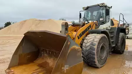 Pyöräkuormaajat 2016 Liebherr L 576 XPower (12005835) (1)