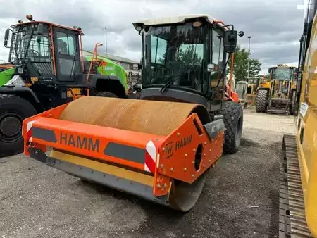 Rulli Compattatori montamburo 2023 Hamm HC 110i MIETE / RENTAL (12005915) (2)