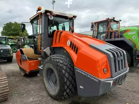 Rulli Compattatori montamburo 2023 Hamm HC 110i MIETE / RENTAL (12005915) (4)