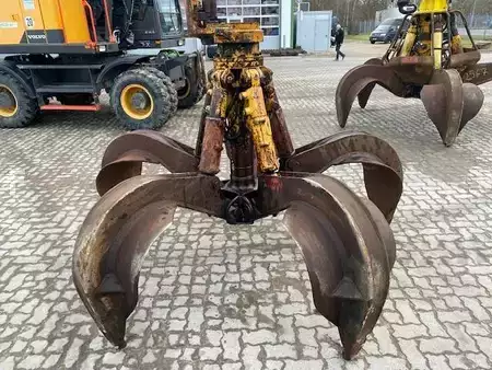 Přídavná zařízení 0 Liebherr Polypgreifer ex. Liebherr / Fuchs (99002566) (4)