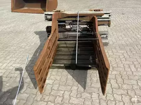 Implementos 0 Cascade (2665) Staplerklammer / forks (8)