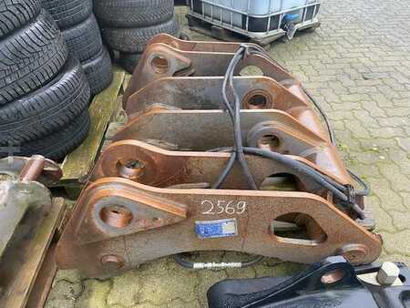 Anbauteile 0 Volvo (2569) Schnellwechsler / quick coupler (1)