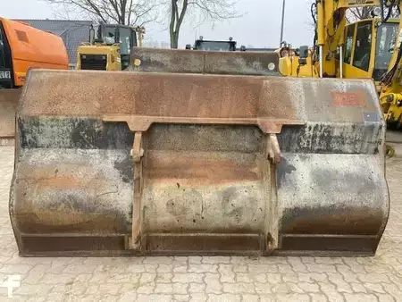 Acessórios 0 Seiler (1223)  3.8 cbm neuw. Schaufel / bucket (9)