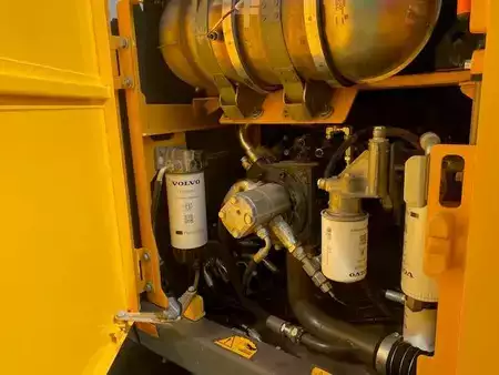 Excavadoras de ruedas 2017 Volvo EW 160 E (12005978) (16)