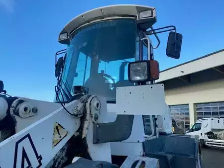 Kolové nakladače 2004 Liebherr L 534 (12005665) (11)