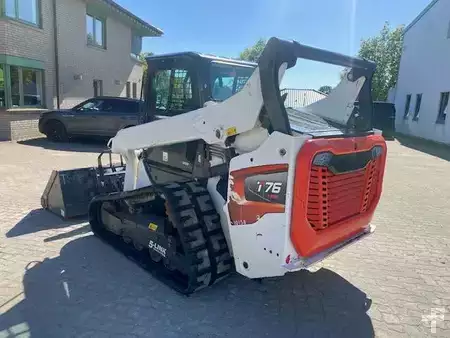 Kompaktní nakladače 2023 Bobcat T 76 MIETE / RENTAL (12005887) (3)
