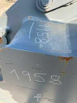 Attrezzatura 0 Liebherr (99001958) 0.85  m Tieflöffel / bucket SW 33 (9)