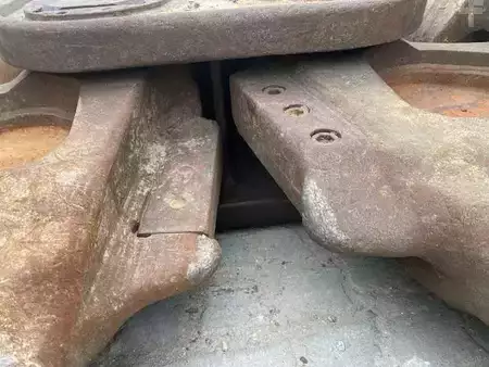 Accessoires 2018 Epiroc CB 2500 Zange CW 40 (12005838) (14)