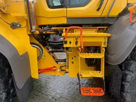 Kolové nakladače 2023 Volvo L 110 H (12005910) (15)