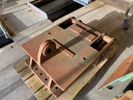 Přídavná zařízení 0 Montabert BRV 43 (13)