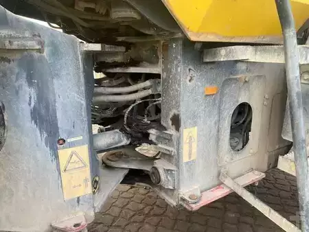 Pyöräkuormaajat 2008 Komatsu WA 200-5 (12005680) (12)
