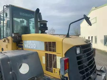 Pyöräkuormaajat 2008 Komatsu WA 200-5 (12005680) (14)