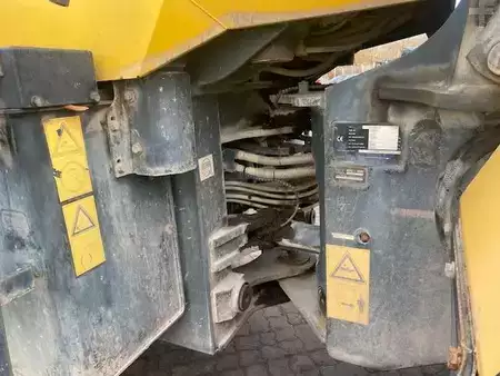 Pyöräkuormaajat 2008 Komatsu WA 200-5 (12005680) (17)