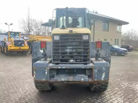 Pyöräkuormaajat 2008 Komatsu WA 200-5 (12005680) (4)
