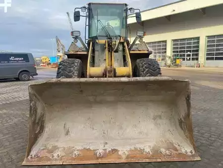 Pyöräkuormaajat 2008 Komatsu WA 200-5 (12005680) (8)
