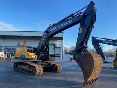 Rupsgraafmachines 2019 Volvo EC 250 E NL MIETE / RENTAL (12001056) (6)