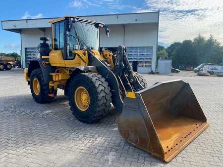 Ładowarki kołowe 2017 Volvo L 90 H MIETE / RENTAL (12002215) (7)