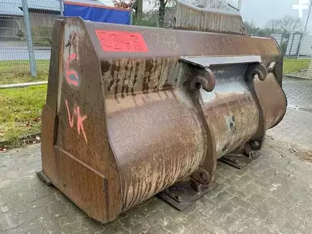 Vedlegg 0 Volvo (5243) 4.0 cbm gebr. Schaufel / bucket (1)
