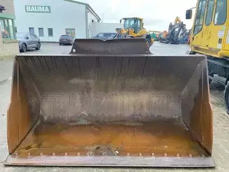 Vedlegg 0 Volvo (5243) 4.0 cbm gebr. Schaufel / bucket (8)