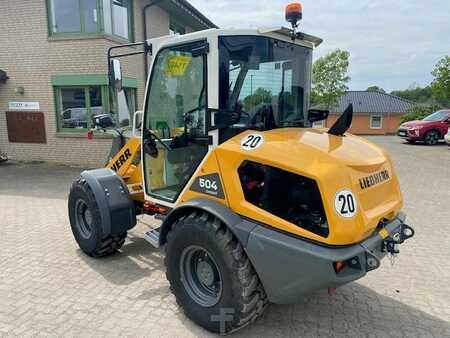 Kolové nakladače 2023 Liebherr L 504 Compact EUR 949,- MIETE / RENTAL (12002036) (2)