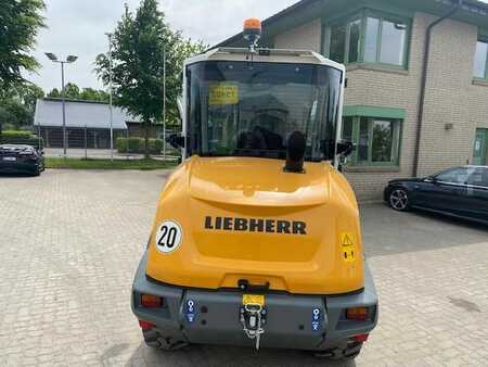 Kolové nakladače 2023 Liebherr L 504 Compact EUR 949,- MIETE / RENTAL (12002036) (3)