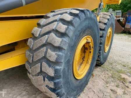 Zalomené klouby-dampry  2019 Volvo A 25 G MIETE / RENTAL (12001045) (10)