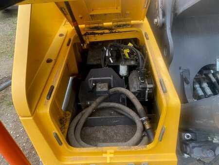 Rupsgraafmachines 2019 Volvo EC 220 E L MIETE / RENTAL (12001052) (15)