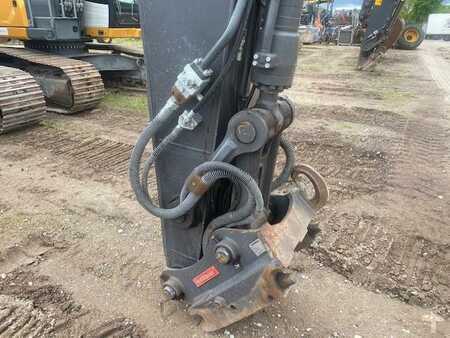 Rupsgraafmachines 2019 Volvo EC 220 E L MIETE / RENTAL (12001052) (7)