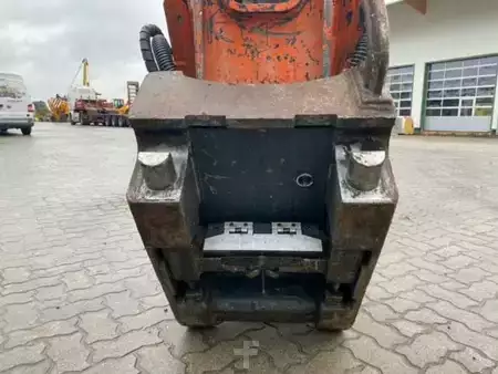 Liitteet 2011 OilQuick (1749) OQ 80 CAT, Volvo, Komatsu, Hitachi, Develon (3)