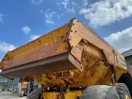 Artikulerte dumpere 2015 Volvo A 25 G (12001065) (15)