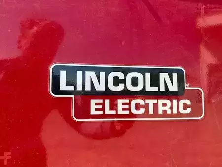 Altri 2012 Lincoln (1146) IDEALARC DC 400 (8)