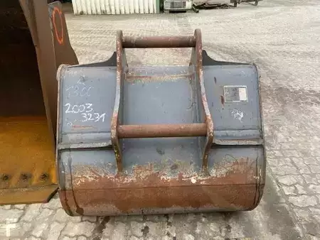 [div] (5264) 1.35 m TL / bucket S70