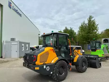 Kolové nakladače 2025 LiuGong 820 T Volvo SW, A/C, BSS, Waage, 40 km/h, MIETE (6)