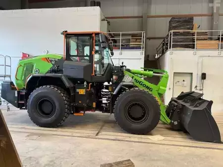 Kolové nakladače 2025 LiuGong 838 TE vollelektrisch MIETE / RENTAL (1)