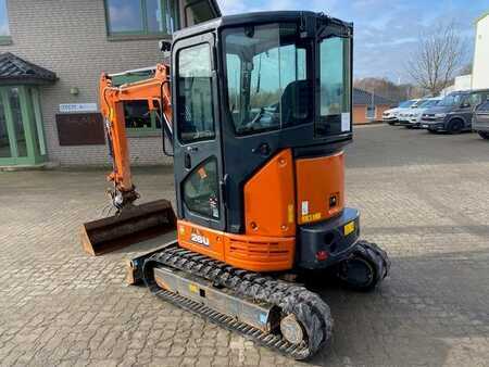 Minibagger 2020 Hitachi ZX 26 U-6 MIETE / RENTAL (12002050) (3)