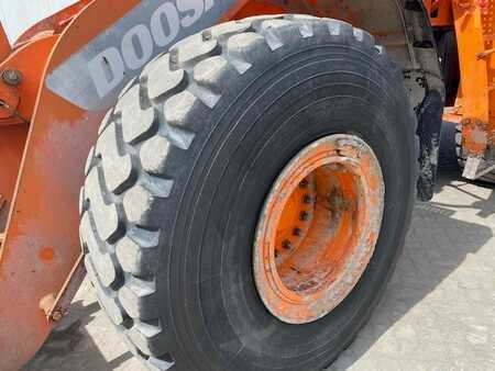 Chargeuse sur pneus 2014 Doosan DL 300-3 (12005349) (12)