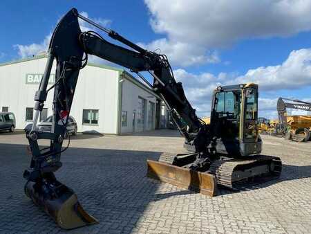 Koparki gąsienicowe 2017 Volvo ECR 88 D MIETE / RENTAL (12002098) (1)