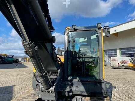Koparki gąsienicowe 2017 Volvo ECR 88 D MIETE / RENTAL (12002098) (14)