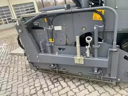 Radfertiger 2024 VÖGELE Super 1800-3i MIETE / RENTAL (12005221) (19)