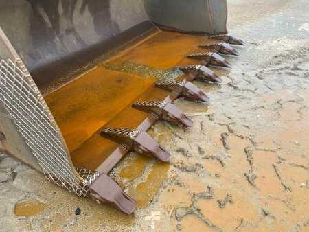 Hjullastare 2023 John Deere 744 P MIETE / RENTAL (12002124) (9)