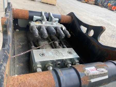 Přídavná zařízení 0 VTN (12005500) 0.80 m Greifer / grabber MD 140 (11)