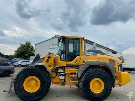 Wielladers 2021 Volvo L 120 H AT-Motor (12005333) (2)